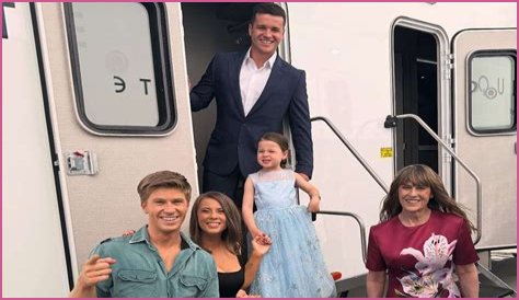 What Accent Does Bindi Irwin's Daughter Have? Unpacking Grace Warrior's Charming Voice